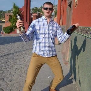 Meet your Posher, Keaton